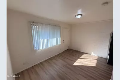 6802 W Glendale Avenue #7, Glendale, AZ 85303 - Photo 3