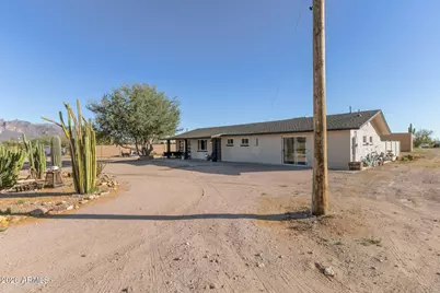 1925 E Greasewood Street, Apache Junction, AZ 85119 - Photo 9