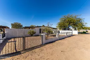 2230 N Silverton St, Mesa, AZ 85203 - Photo 3