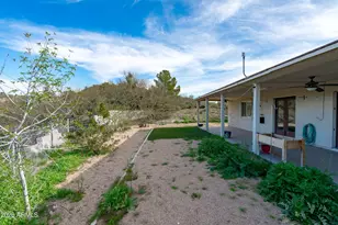51224 N Mockingbird Rd, Wickenburg, AZ 85390 - Photo 27