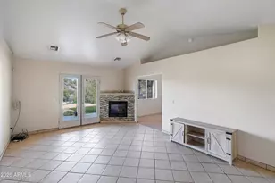 51224 N Mockingbird Rd, Wickenburg, AZ 85390 - Photo 13