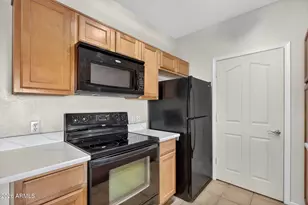 16013 S Desert Foothills Pkwy, Phoenix, AZ 85048 - Photo 11