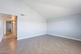 1402 E Guadalupe Rd, Tempe, AZ 85283 - Photo 11