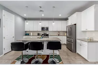 40026 W Hensley Way, Maricopa, AZ 85138 - Photo 11