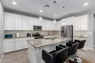 40026 W Hensley Way, Maricopa, AZ 85138 - Photo 9