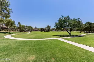 3759 E Sebastian Ln, Gilbert, AZ 85297 - Photo 37