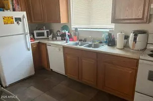 2324 W Lone Cactus Dr, Phoenix, AZ 85027 - Photo 7