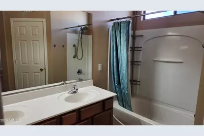 14640 W Ventura Street, Surprise, AZ 85379 - Photo 13