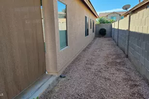 14640 W Ventura St, Surprise, AZ 85379 - Photo 23