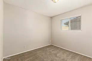 3758 W Eva St, Phoenix, AZ 85051 - Photo 23