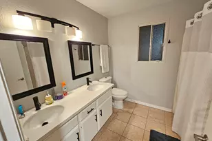 8227 N 47th Dr, Glendale, AZ 85302 - Photo 17