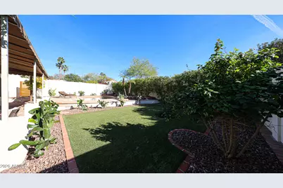 13615 N 12th Way, Phoenix, AZ 85022 - Photo 23