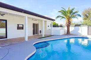 7860 E Davenport Dr, Scottsdale, AZ 85260 - Photo 27