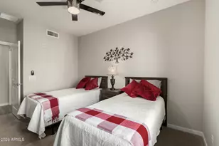 3935 E Rough Rider Rd, Phoenix, AZ 85050 - Photo 21