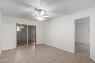 8101 N 107th Ave, Peoria, AZ 85345 - Photo 19