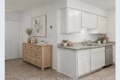 8101 N 107th Avenue #46, Peoria, AZ 85345 - Photo 5