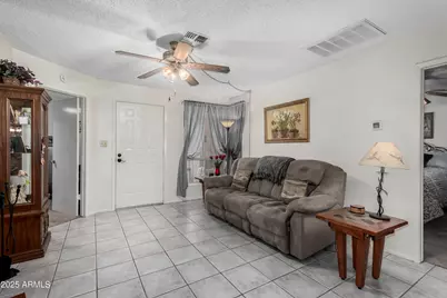 8101 N 107th Avenue #23, Peoria, AZ 85345 - Photo 5