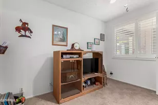 8101 N 107th Ave, Peoria, AZ 85345 - Photo 17