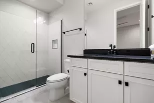 21627 N 59th Wy, Phoenix, AZ 85054 - Photo 15