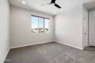 21627 N 59th Wy, Phoenix, AZ 85054 - Photo 23