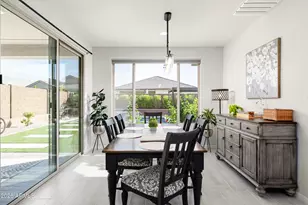 21627 N 59th Wy, Phoenix, AZ 85054 - Photo 9