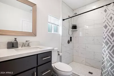 322 N 11th Place, Phoenix, AZ 85006 - Photo 9