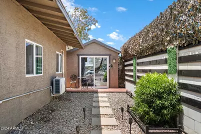 322 N 11th Place, Phoenix, AZ 85006 - Photo 15