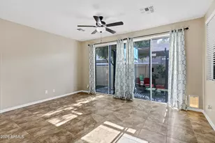 894 S Utilis Dr, Gilbert, AZ 85296 - Photo 7