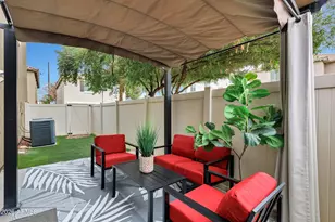 894 S Utilis Dr, Gilbert, AZ 85296 - Photo 3