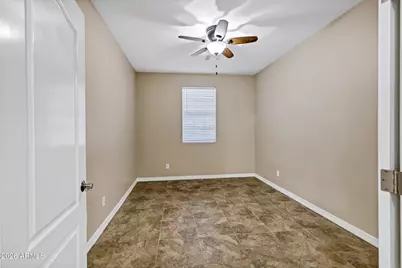 894 S Utilis Drive, Gilbert, AZ 85296 - Photo 11