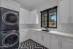 7851 N Central Ave, Phoenix, AZ 85020 - Photo 23