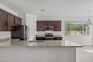 721 E Carol Ave, Phoenix, AZ 85020 - Photo 5