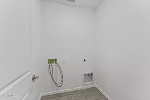 721 E Carol Ave, Phoenix, AZ 85020 - Photo 25