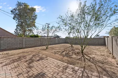 721 E Carol Avenue, Phoenix, AZ 85020 - Photo 27