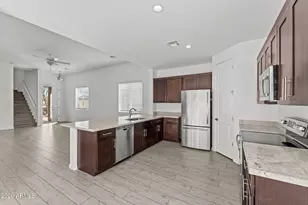 721 E Carol Ave, Phoenix, AZ 85020 - Photo 7