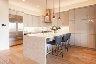 6166 N Scottsdale Rd, Paradise Valley, AZ 85253 - Photo 13