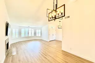 18765 N 93rd St, Scottsdale, AZ 85255 - Photo 3