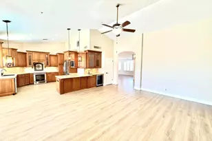 18765 N 93rd St, Scottsdale, AZ 85255 - Photo 7