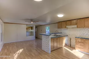 1325 W Silverlake Rd, Tucson, AZ 85713 - Photo 7