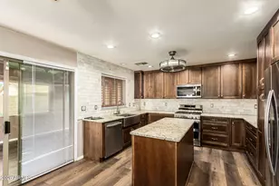 3716 S 72nd Ln, Phoenix, AZ 85043 - Photo 21