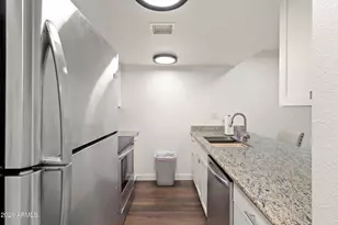 3033 E Devonshire Ave, Phoenix, AZ 85016 - Photo 3