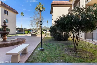 3033 E Devonshire Avenue #1018, Phoenix, AZ 85016 - Photo 11