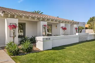 8538 E San Lorenzo Dr, Scottsdale, AZ 85258 - Photo 3