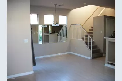 21817 N 40th Place, Phoenix, AZ 85050 - Photo 9