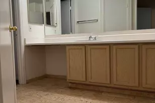 21817 N 40th Pl, Phoenix, AZ 85050 - Photo 9