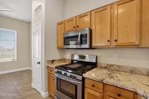 18317 N 116th Dr, Surprise, AZ 85378 - Photo 17