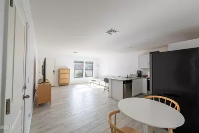 122 E Dewey Avenue, Coolidge, AZ 85128 - Photo 3