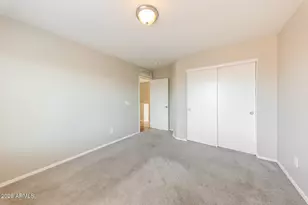 6716 S 36th Ln, Phoenix, AZ 85041 - Photo 13