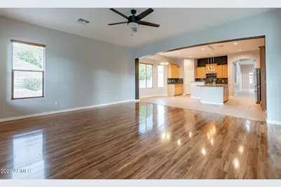 13354 W San Miguel Avenue, Litchfield Park, AZ 85340 - Photo 17