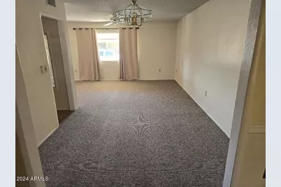 10342 W Bayside Road, Sun City, AZ 85351 - Photo 5